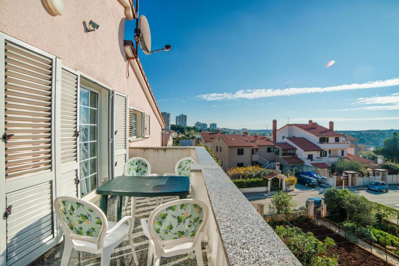 Apartments Ori بولا المظهر الخارجي الصورة