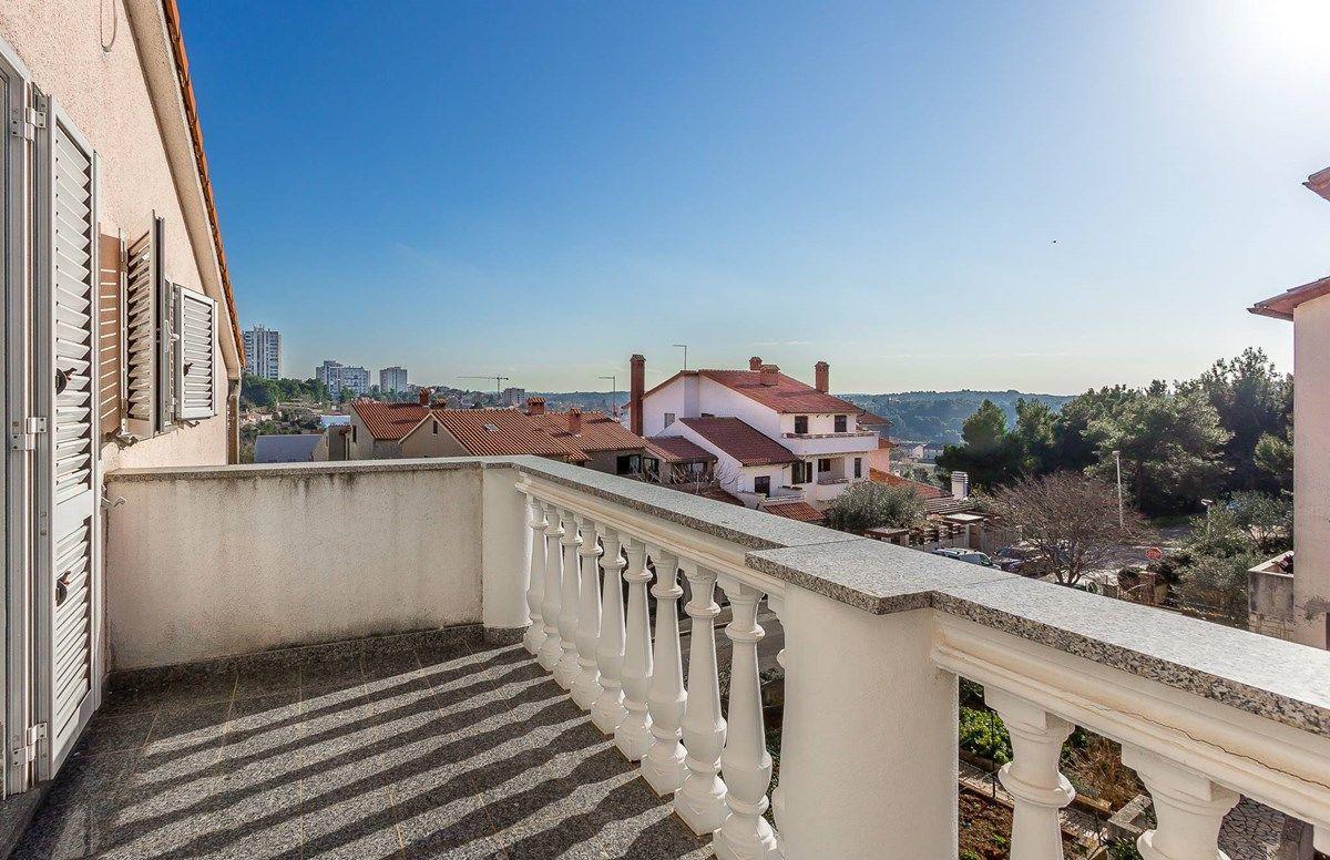 Apartments Ori بولا المظهر الخارجي الصورة