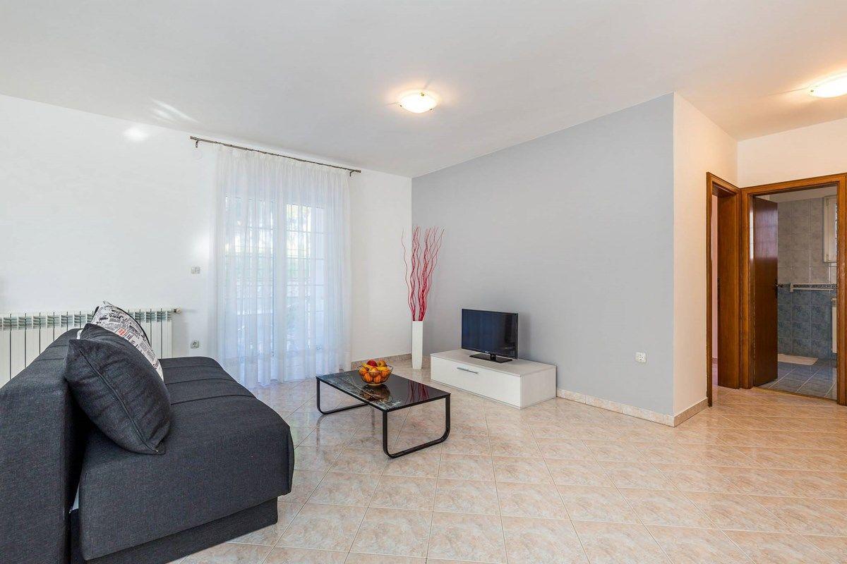 Apartments Ori بولا المظهر الخارجي الصورة