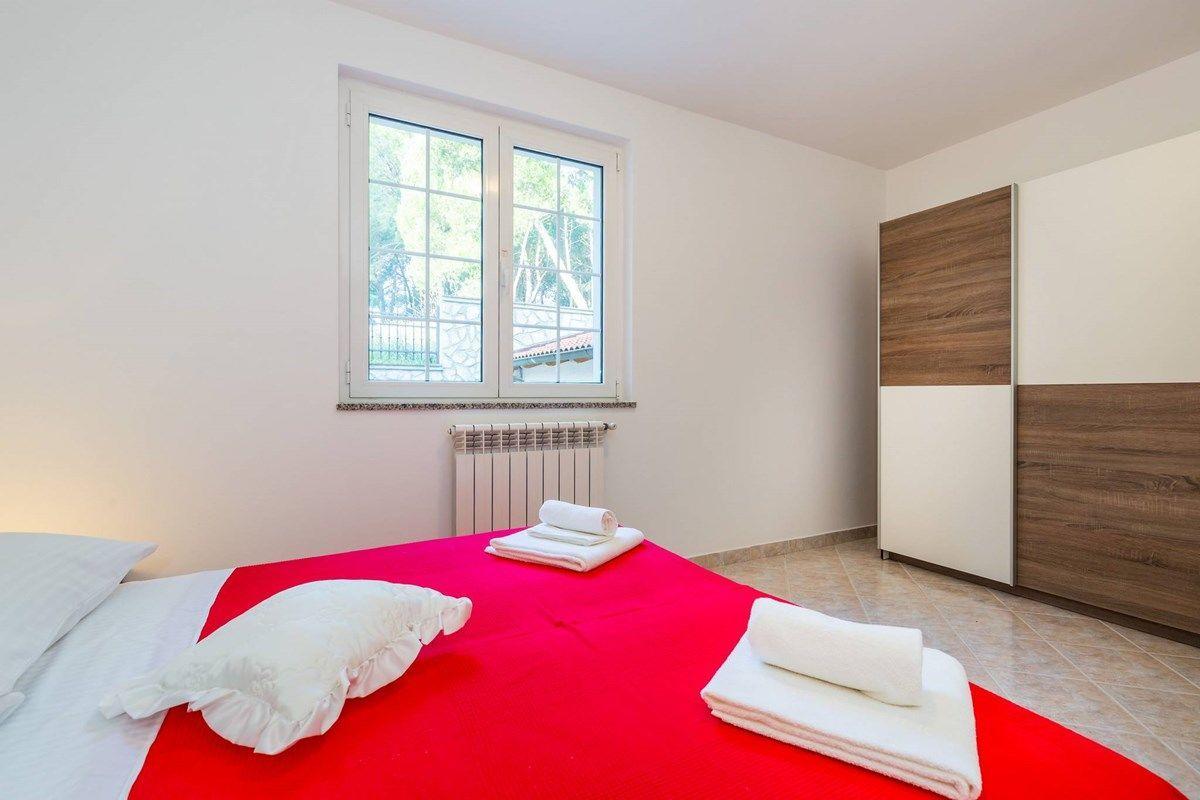 Apartments Ori بولا المظهر الخارجي الصورة